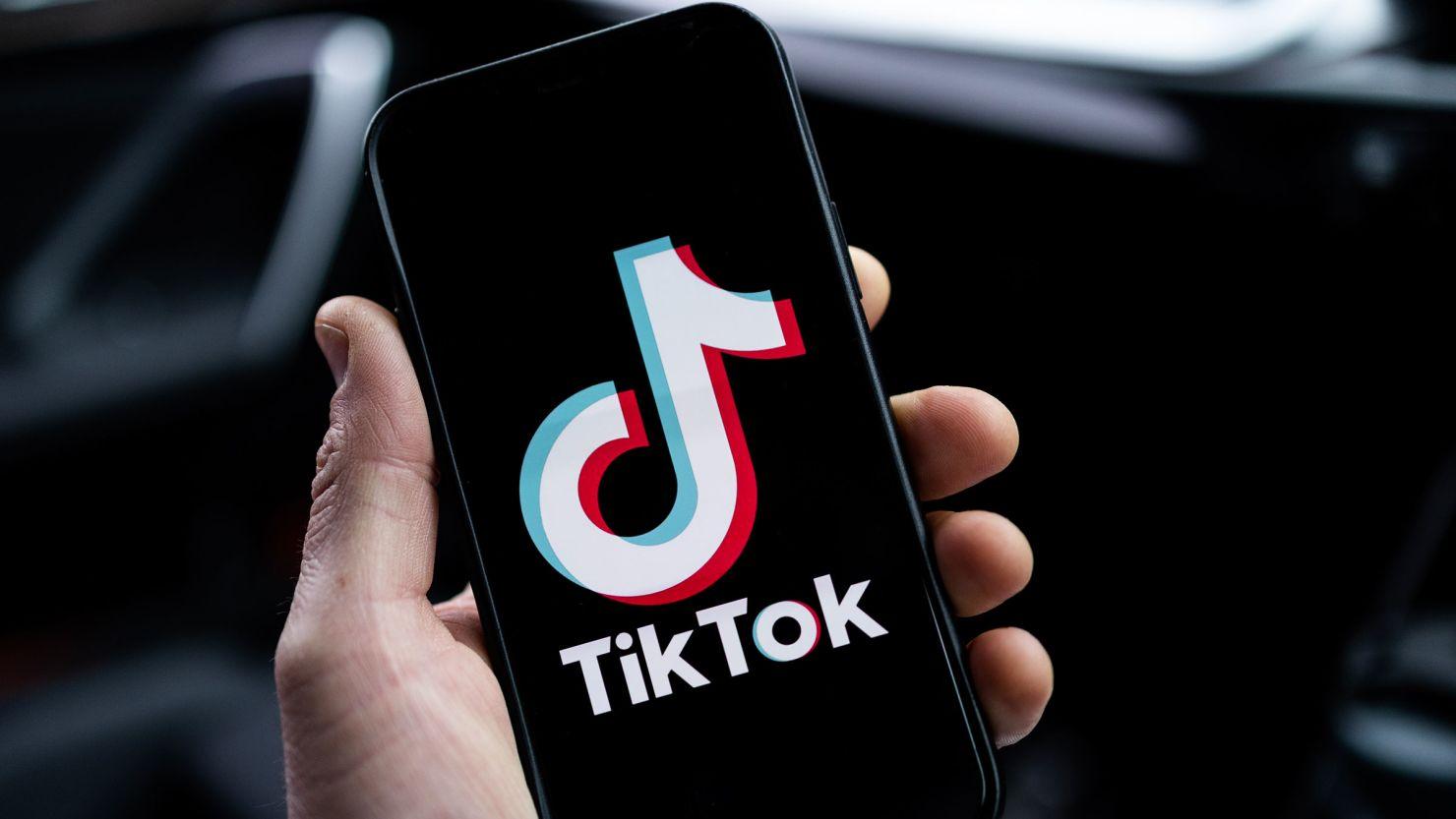 TikTok Together with Fact Checking Partners to Fight Misinfo